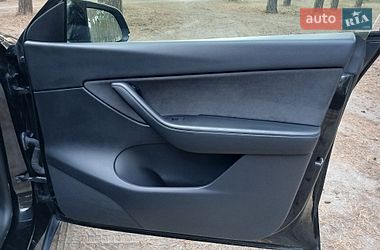 Позашляховик / Кросовер Tesla Model Y 2022 в Сумах