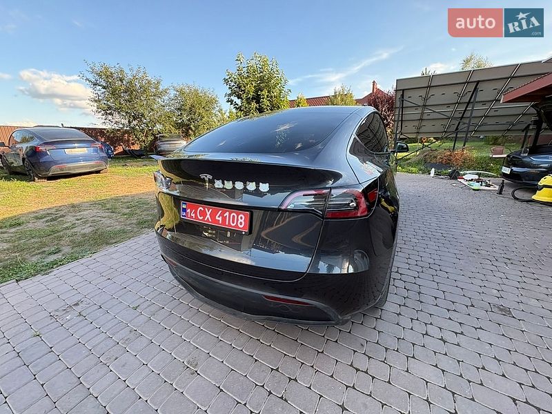 Позашляховик / Кросовер Tesla Model Y 2024 в Новояворівську фото 6 Позашляховик / Кросовер Tesla Model Y 2024 в Новояворівську