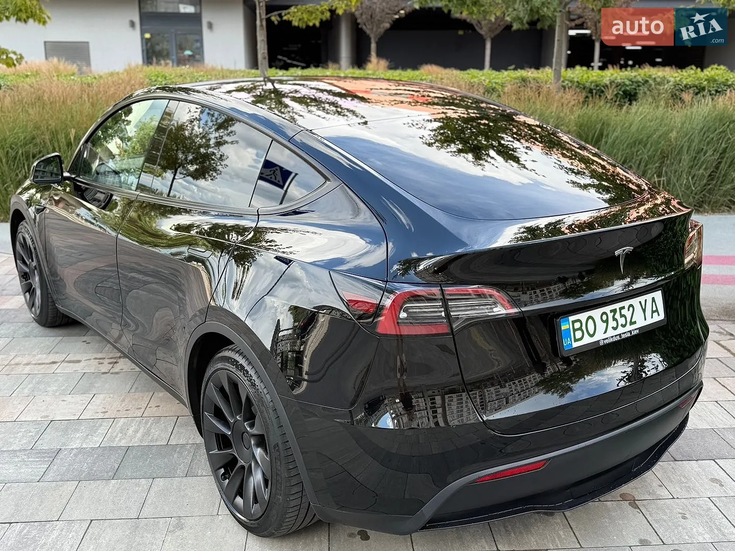 2023 Tesla Model Y - мініатюра 18