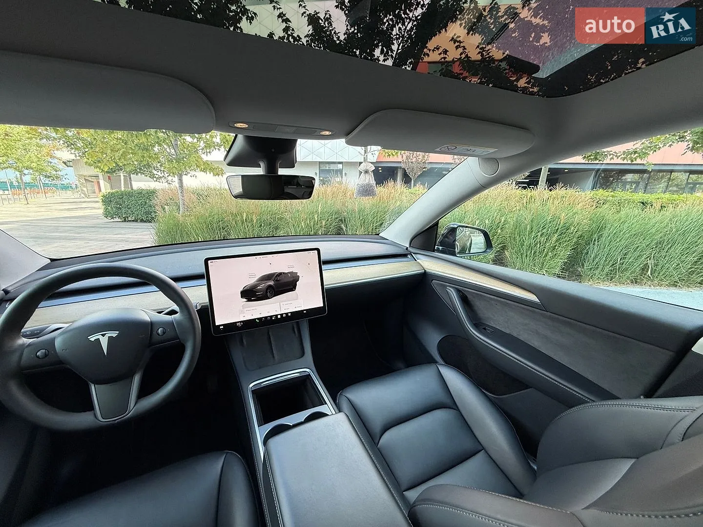 2023 Tesla Model Y - мініатюра 19