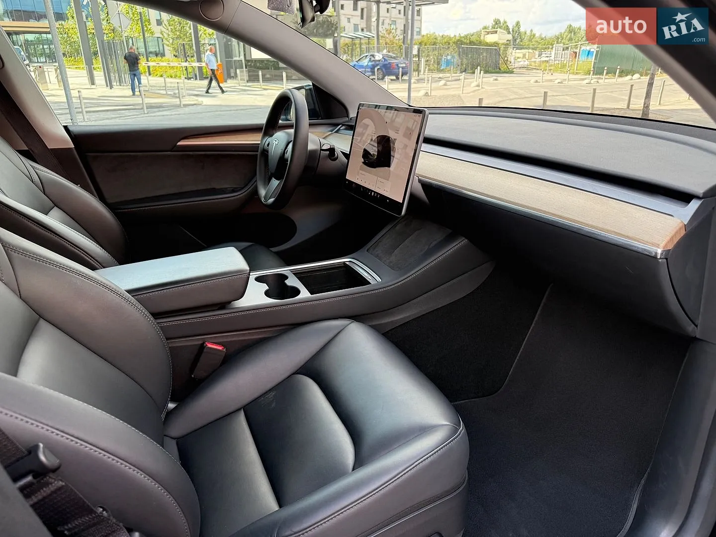 2023 Tesla Model Y - мініатюра 21
