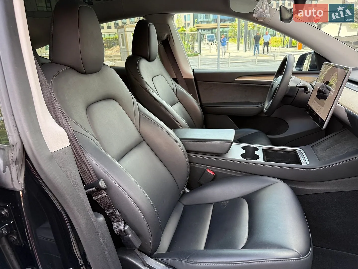 2023 Tesla Model Y - мініатюра 24