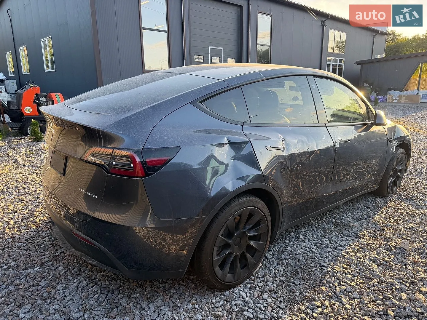 2022 Tesla Model Y - мініатюра 4