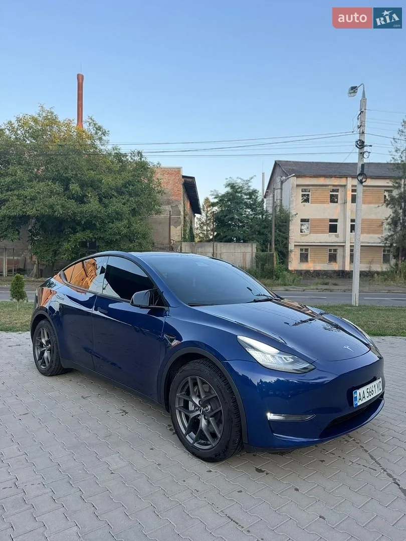 2021 Tesla Model Y - мініатюра 3