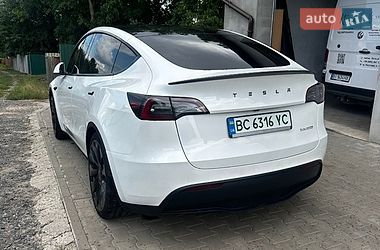 Внедорожник / Кроссовер Tesla Model Y 2023 в Полтаве