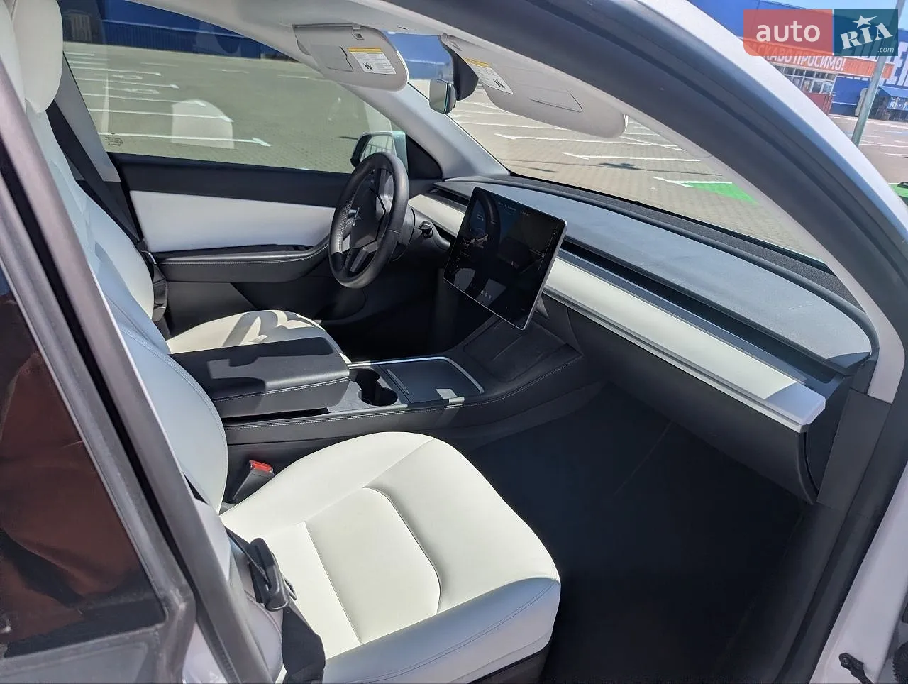 2021 Tesla Model Y - мініатюра 17
