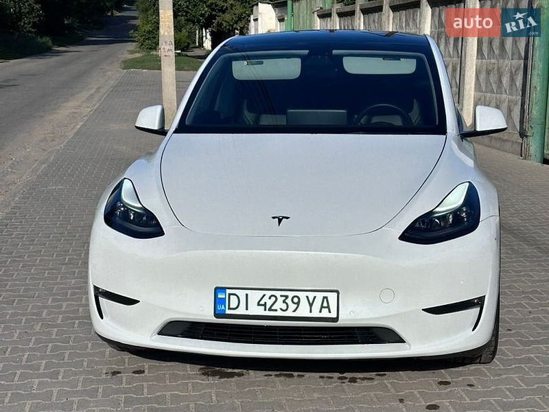 Позашляховик / Кросовер Tesla Model Y 2021 в Балті