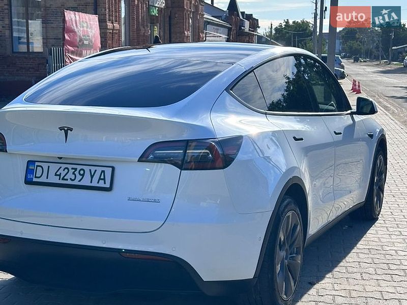 Позашляховик / Кросовер Tesla Model Y 2021 в Балті