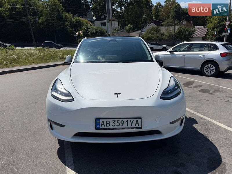 Позашляховик / Кросовер Tesla Model Y 2021 в Вінниці фото 4 Позашляховик / Кросовер Tesla Model Y 2021 в Вінниці