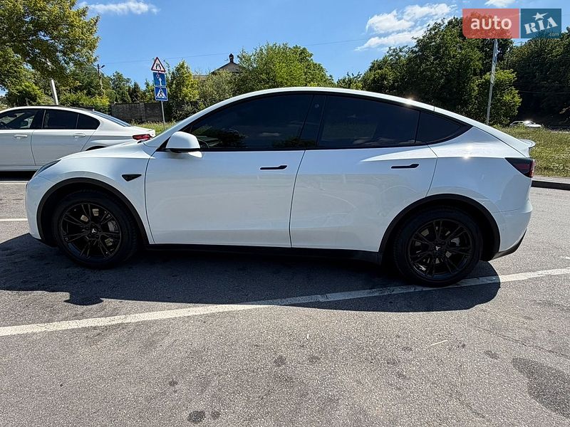 Позашляховик / Кросовер Tesla Model Y 2021 в Вінниці фото 8 Позашляховик / Кросовер Tesla Model Y 2021 в Вінниці