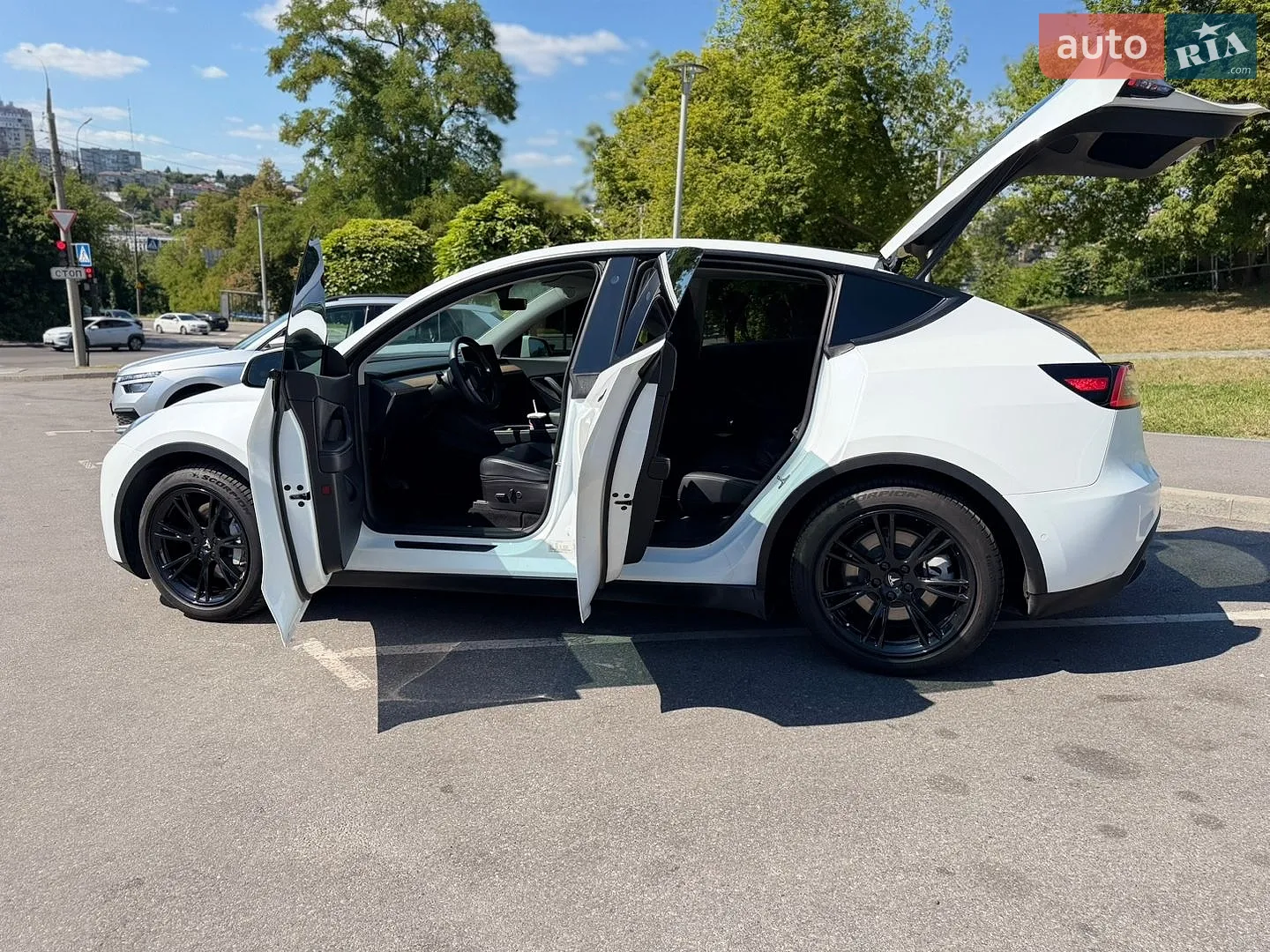 2021 Tesla Model Y - мініатюра 39