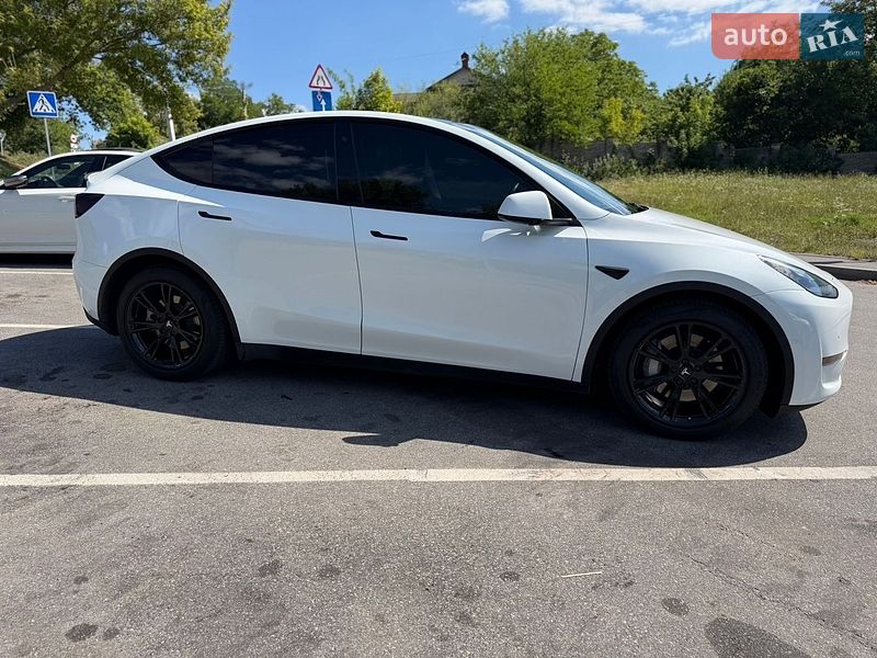Позашляховик / Кросовер Tesla Model Y 2021 в Вінниці фото 48 Позашляховик / Кросовер Tesla Model Y 2021 в Вінниці
