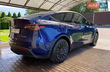 Внедорожник / Кроссовер Tesla Model Y 2024 в Днепре