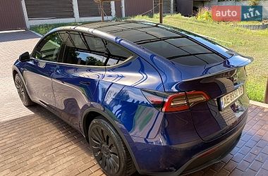 Внедорожник / Кроссовер Tesla Model Y 2024 в Днепре