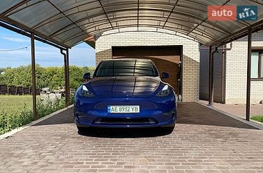 Внедорожник / Кроссовер Tesla Model Y 2024 в Днепре