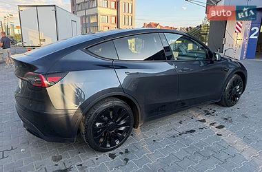 Внедорожник / Кроссовер Tesla Model Y 2024 в Тернополе