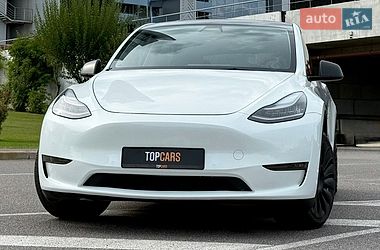 Внедорожник / Кроссовер Tesla Model Y 2021 в Киеве