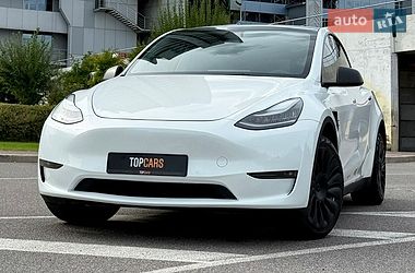 Позашляховик / Кросовер Tesla Model Y 2021 в Києві