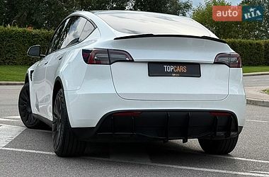 Внедорожник / Кроссовер Tesla Model Y 2021 в Киеве