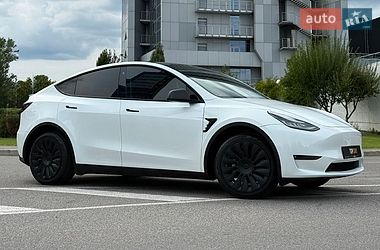 Внедорожник / Кроссовер Tesla Model Y 2021 в Киеве