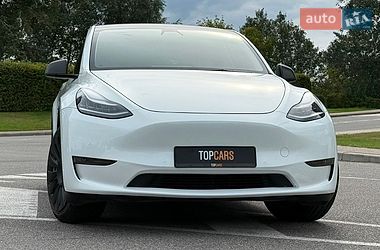 Внедорожник / Кроссовер Tesla Model Y 2021 в Киеве