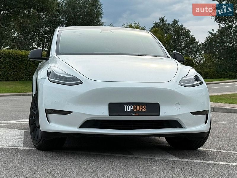 Внедорожник / Кроссовер Tesla Model Y 2021 в Киеве