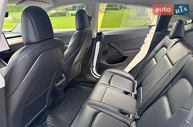 Внедорожник / Кроссовер Tesla Model Y 2021 в Киеве