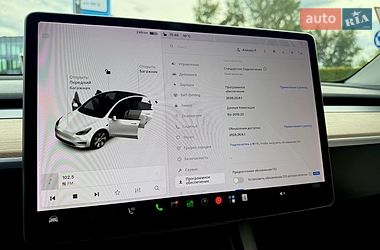 Позашляховик / Кросовер Tesla Model Y 2021 в Києві