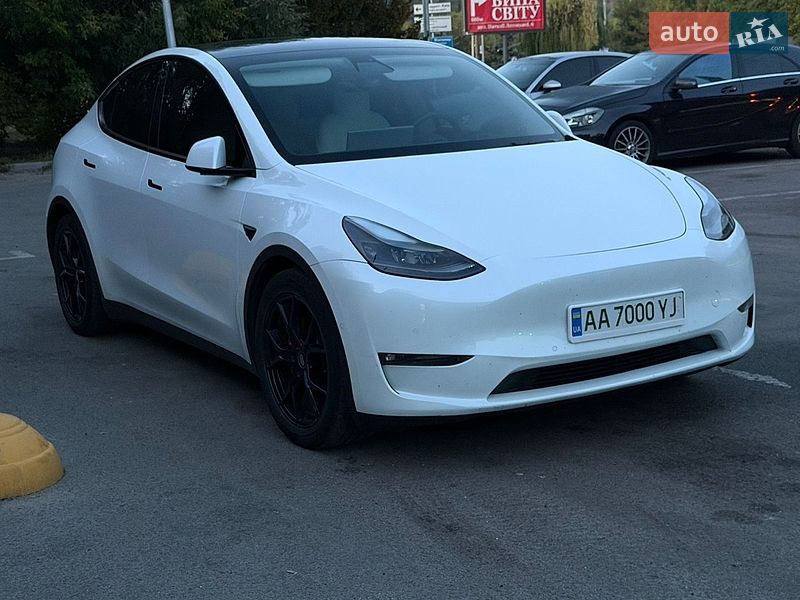 Tesla Model Y 2021 Tesla Model Y 2021