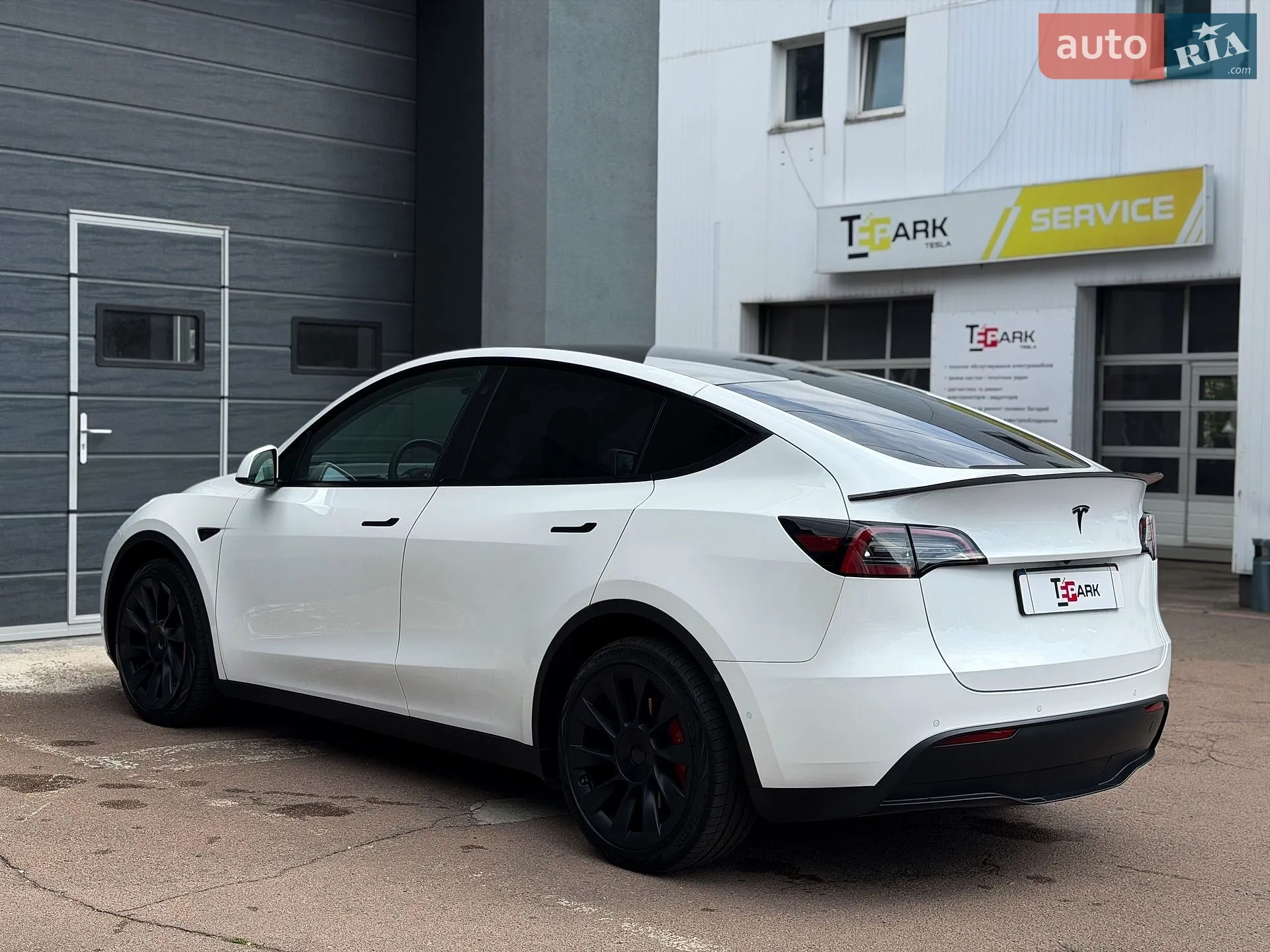 2021 Tesla Model Y - мініатюра 8