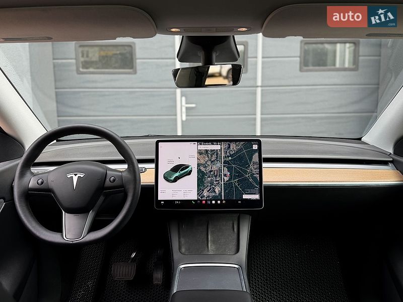 Позашляховик / Кросовер Tesla Model Y 2021 в Києві