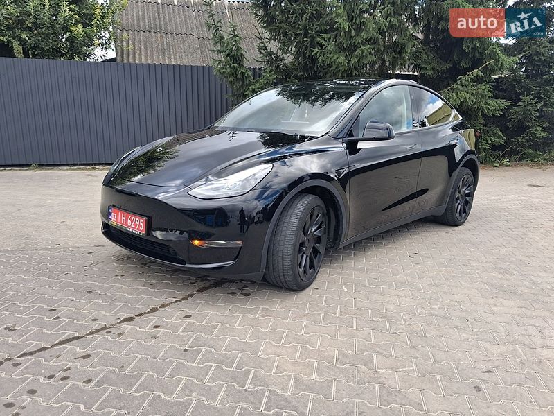 Внедорожник / Кроссовер Tesla Model Y 2024 в Лановцах