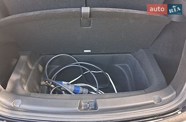 Внедорожник / Кроссовер Tesla Model Y 2024 в Лановцах