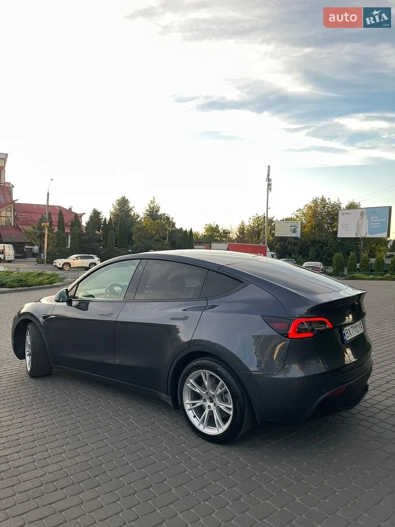 2021 Tesla Model Y - мініатюра 10