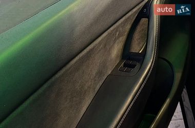 Позашляховик / Кросовер Tesla Model Y 2021 в Луцьку