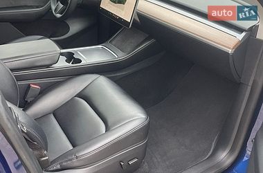 Внедорожник / Кроссовер Tesla Model Y 2024 в Запорожье