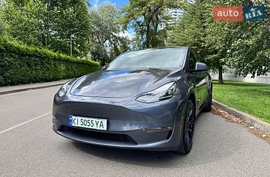 Позашляховик / Кросовер Tesla Model Y 2023 в Києві