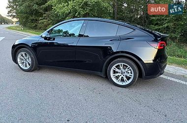 Внедорожник / Кроссовер Tesla Model Y 2023 в Львове фото 2 Внедорожник / Кроссовер Tesla Model Y 2023 в Львове