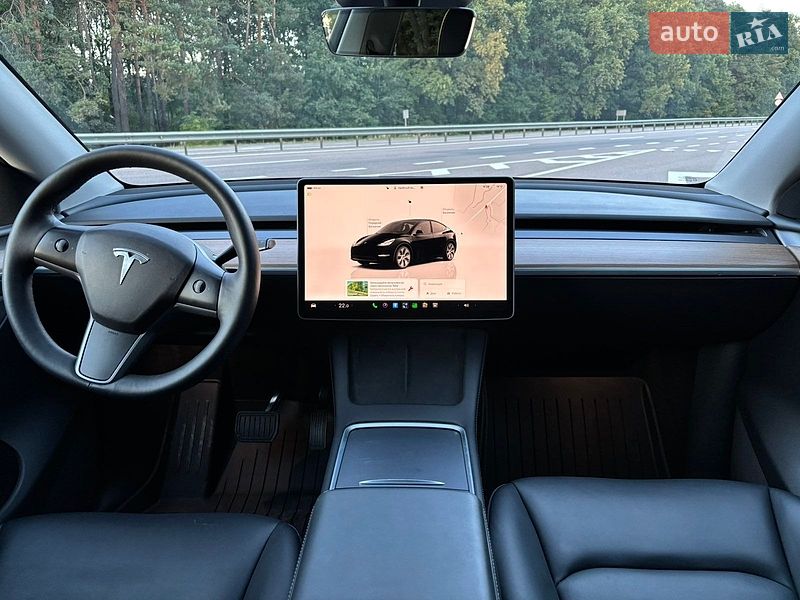 Внедорожник / Кроссовер Tesla Model Y 2023 в Львове