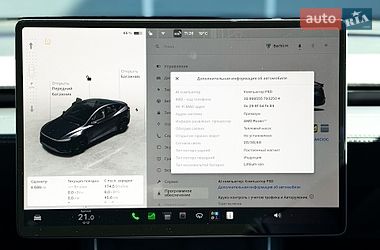 Внедорожник / Кроссовер Tesla Model Y 2025 в Киеве