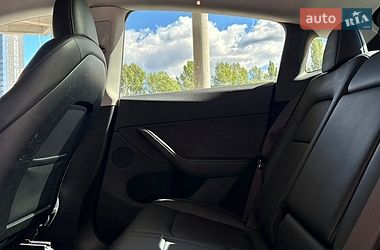 Позашляховик / Кросовер Tesla Model Y 2023 в Києві