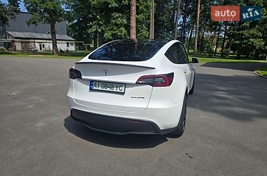 Внедорожник / Кроссовер Tesla Model Y 2022 в Киеве