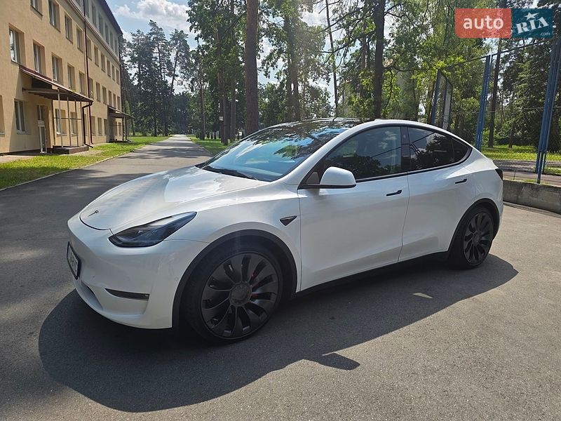 Tesla Model Y 2022 Tesla Model Y 2022