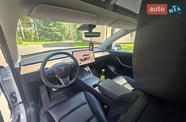 Внедорожник / Кроссовер Tesla Model Y 2022 в Киеве