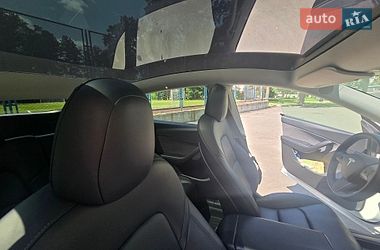 Внедорожник / Кроссовер Tesla Model Y 2022 в Киеве