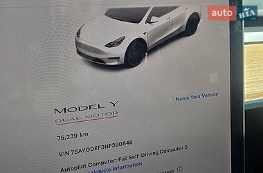 Внедорожник / Кроссовер Tesla Model Y 2022 в Киеве