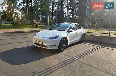 Позашляховик / Кросовер Tesla Model Y 2022 в Києві