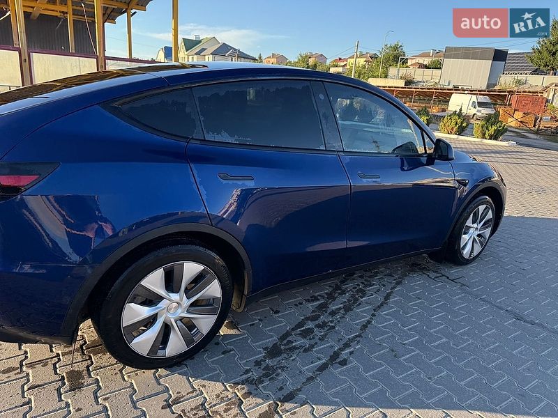 Внедорожник / Кроссовер Tesla Model Y 2022 в Хмельницком