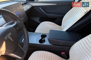 Внедорожник / Кроссовер Tesla Model Y 2022 в Хмельницком