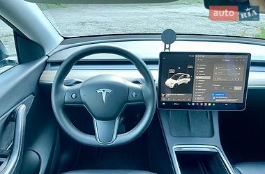 Внедорожник / Кроссовер Tesla Model Y 2021 в Чернигове